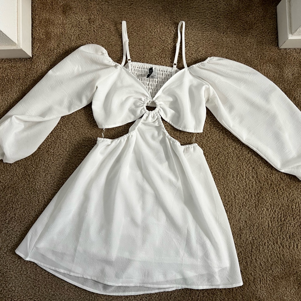 H&M Divided White dress